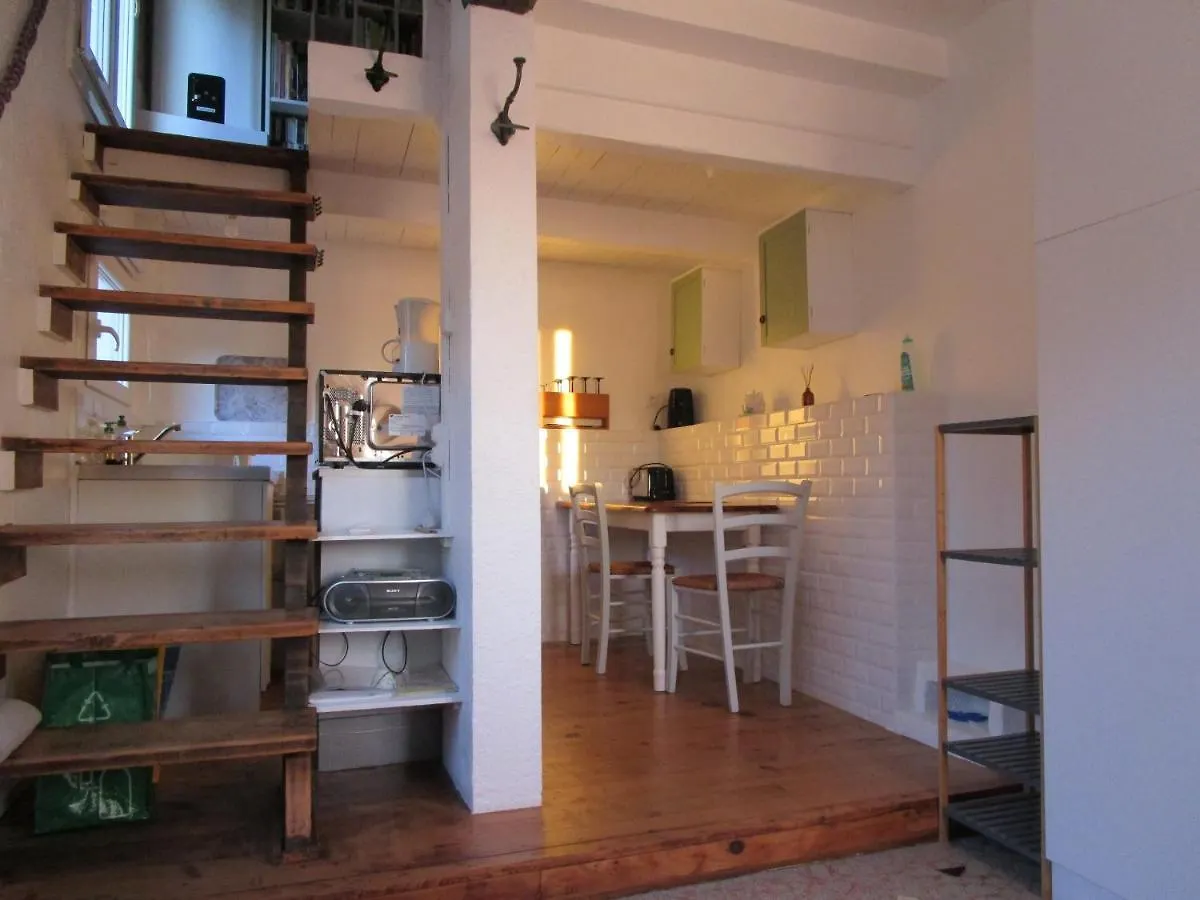 Helios Apartment Le Cannet Homestay